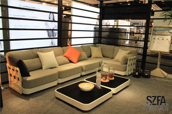 La Defense sectio<em></em>nal sofa（拉德芳斯組合沙發(fā)）